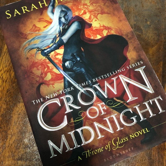 Thorne Of Glass Novel by Sarah J. Maas - Picture 4 of 6
